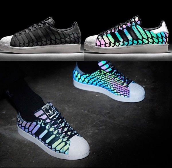Glow in the Dark Adidas Logo - glow in the dark adidas holographic shoes | Défi J'arrête, j'y gagne!