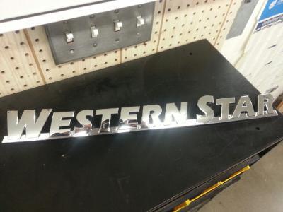 Western Star Hood Logo - Gmc TOPKICK