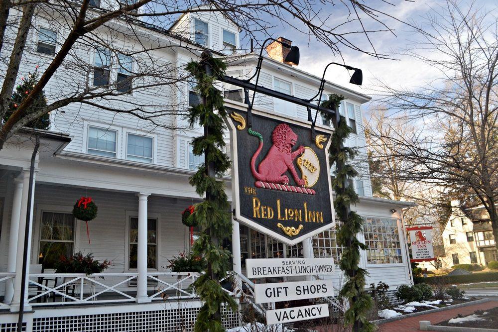 New Red Lion Hotels Logo - The Red Lion Inn in Stockbridge, MA | A Historic New England Inn at ...