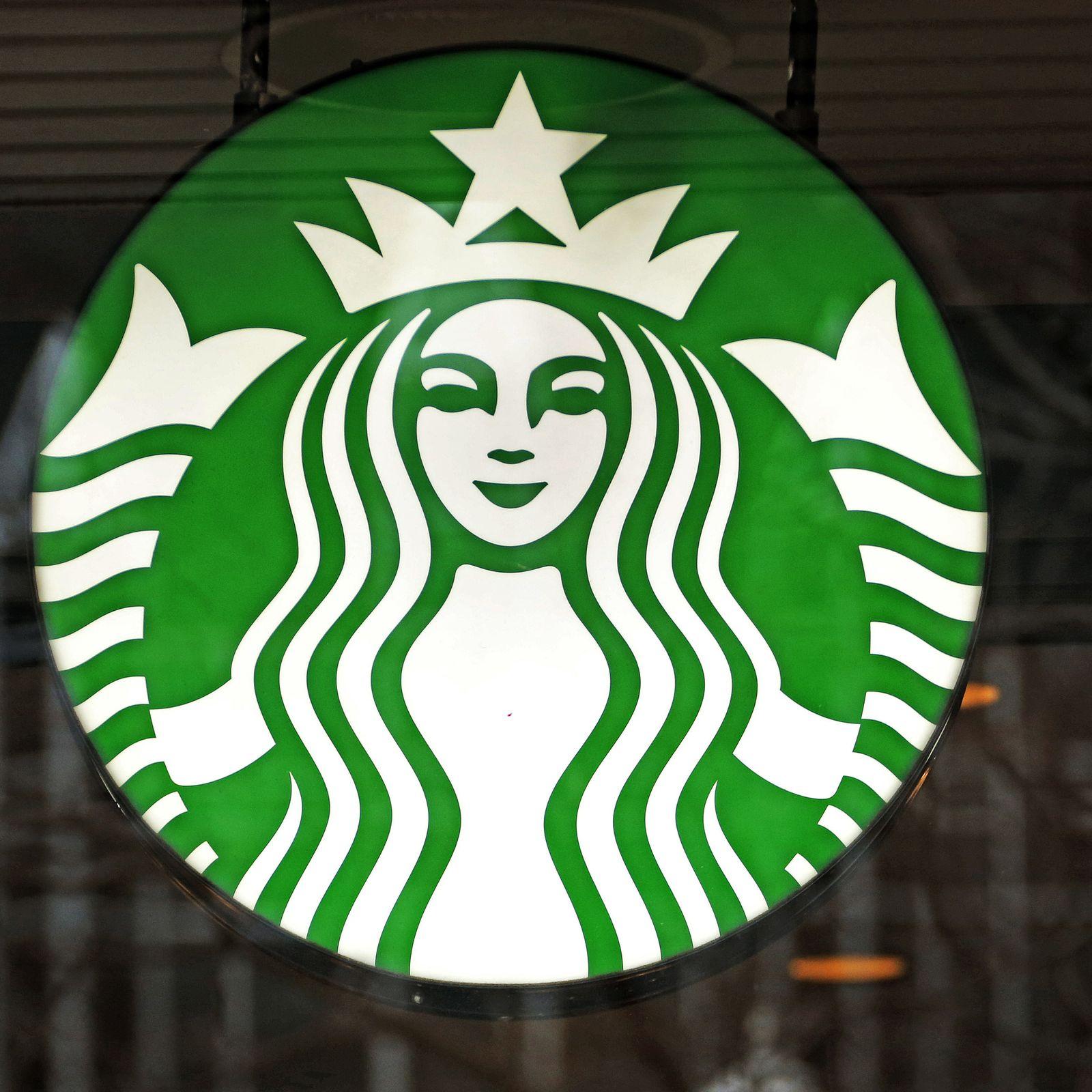 Fake Starbucks Logo - After Starbucks debacle, 4chan trolls make fake coupons enticing