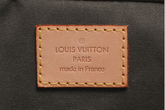 Authentic Louis Vuitton Logo - Fake Louis Vuitton Bags: How to Spot a Real One