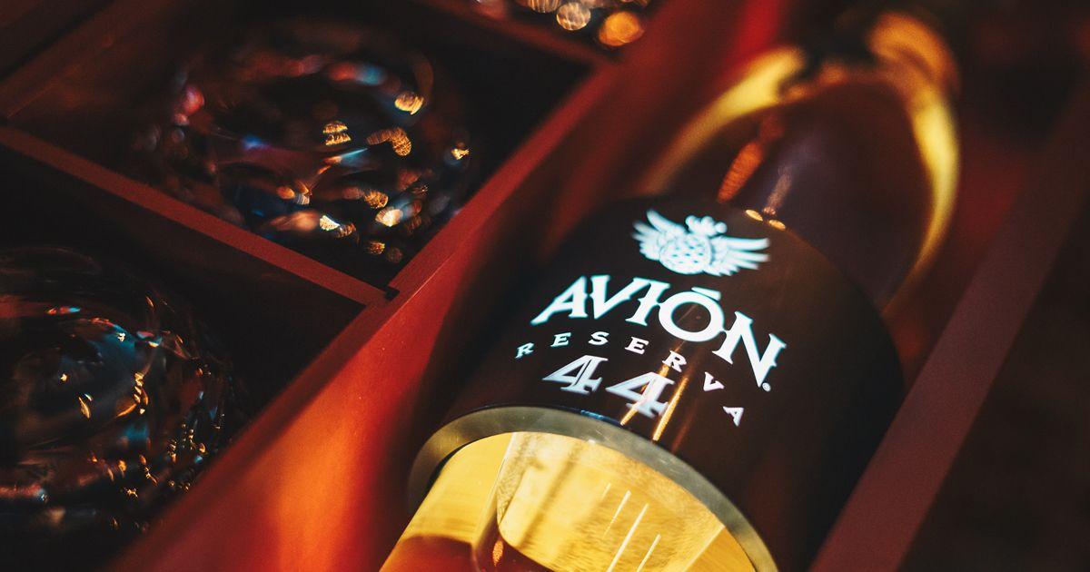 Avion Tequila Logo - The Product | Tequila Avión
