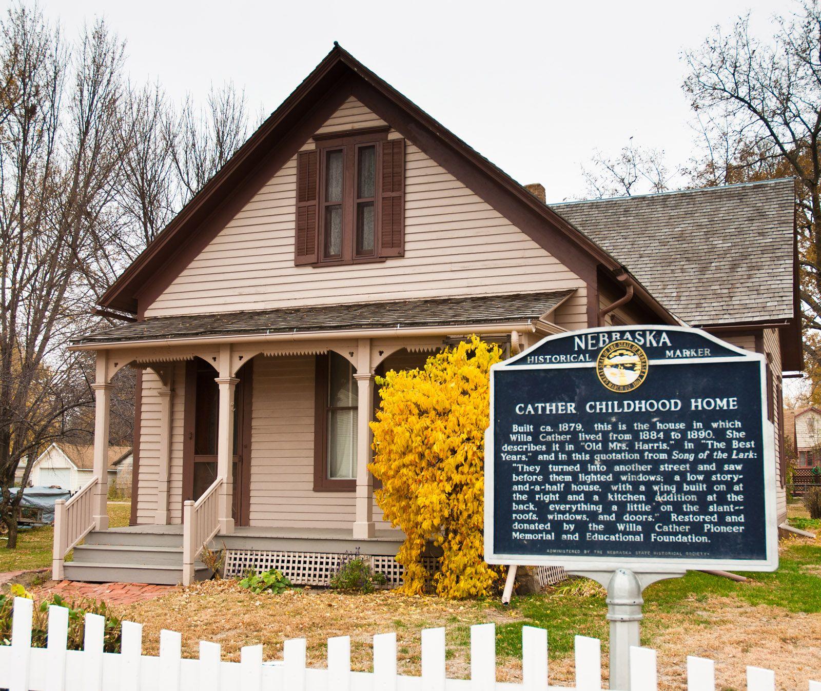 Red Cloud Yellow Logo - Willa Cather's Childhood Home | Willa Cather Foundation - Red Cloud ...