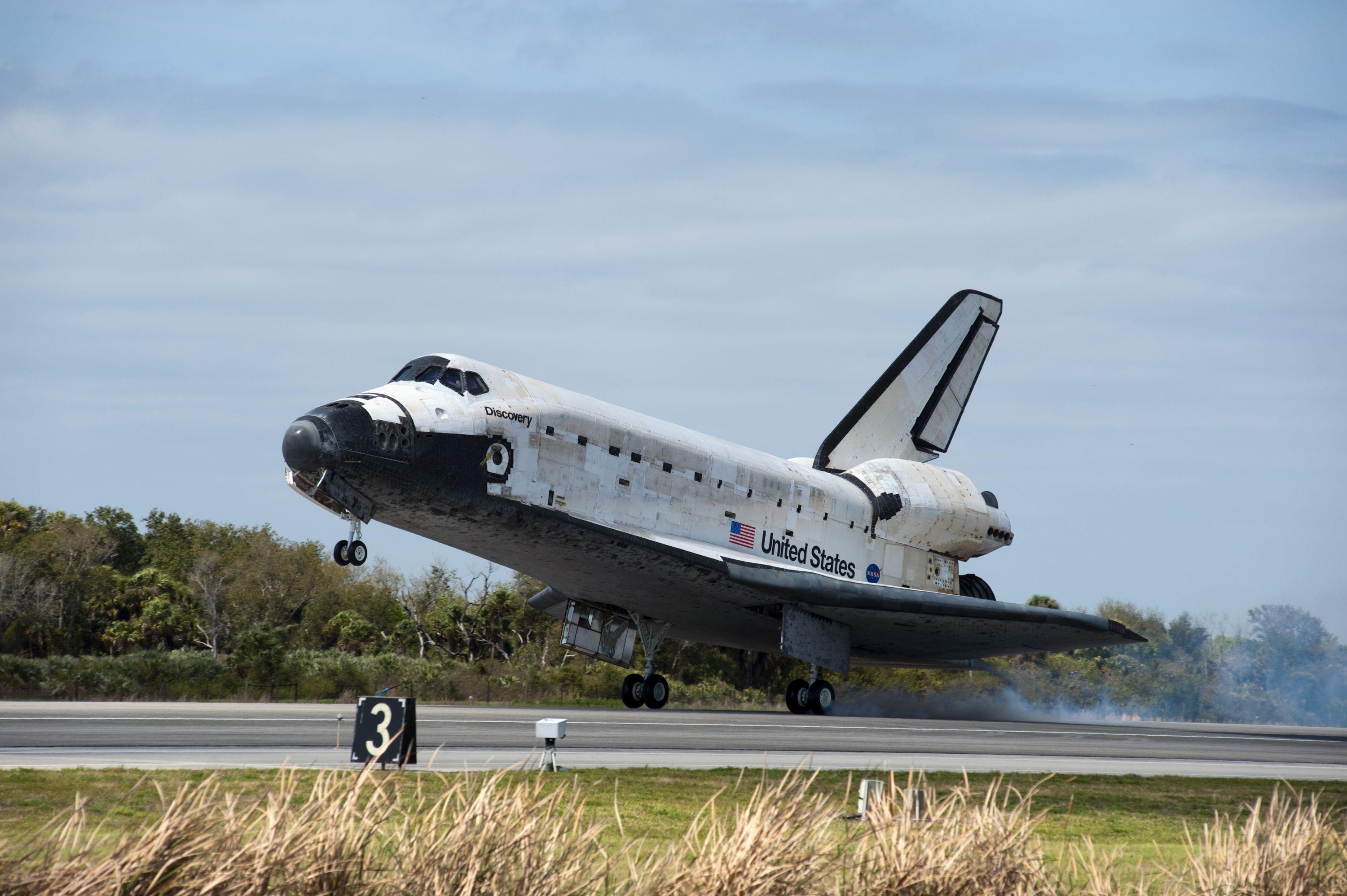 Shuttle Launch NASA Logo - NASA and Landing