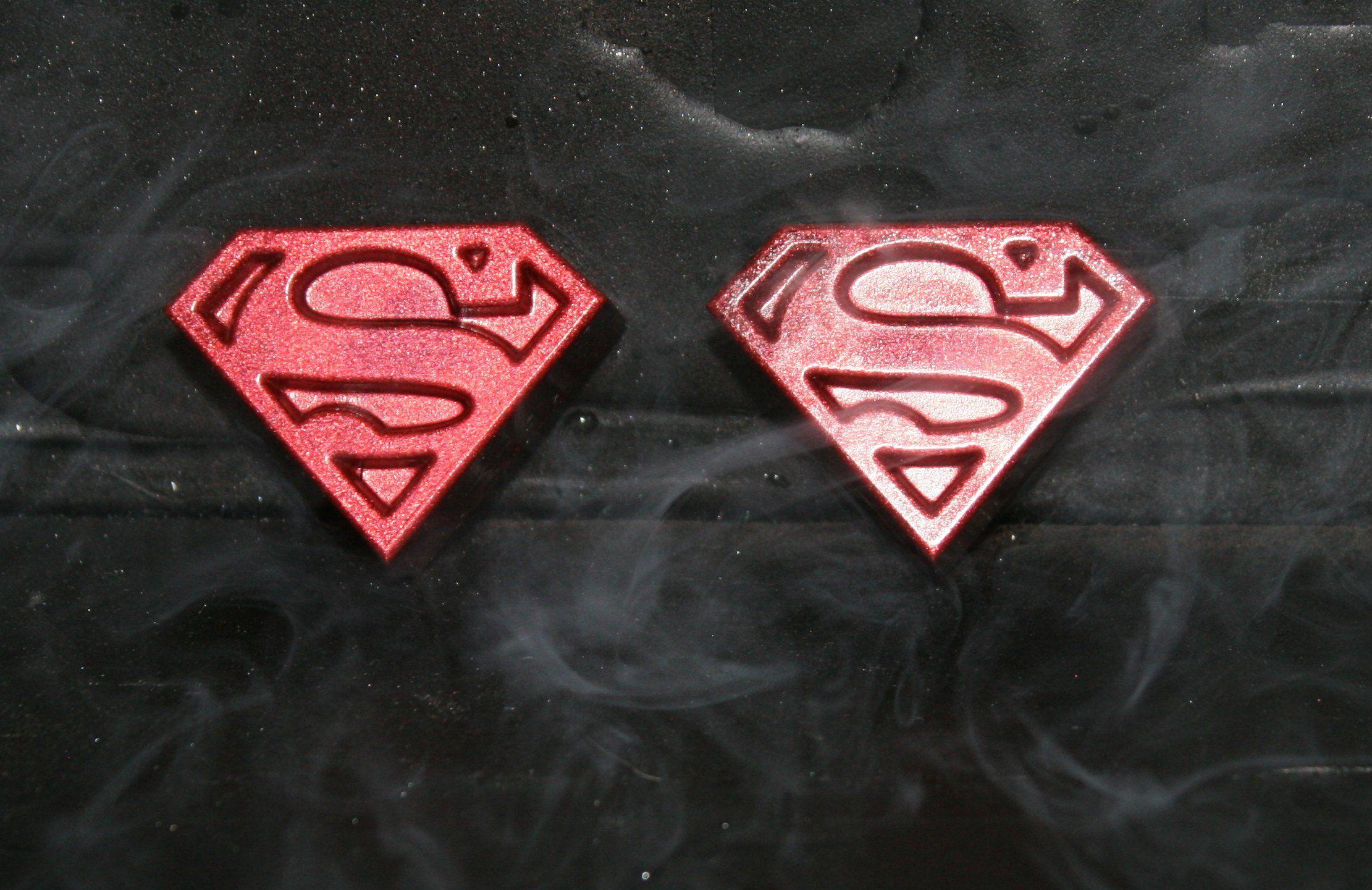 Glow in the Dark Superman Logo - Hand Made Superman Symbol Glow in the Dark Resin Toy Figures ...