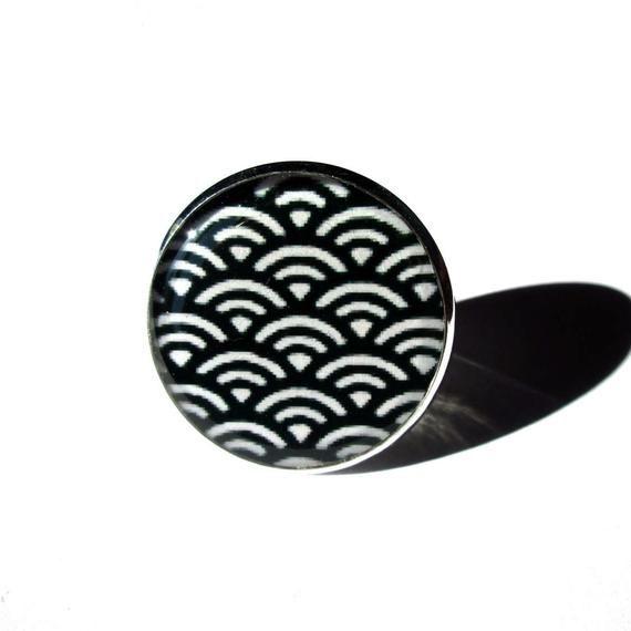 Japanese Wave Black and White Logo - Waves ring Japanese Waves Oriental Waves japanese style | Etsy