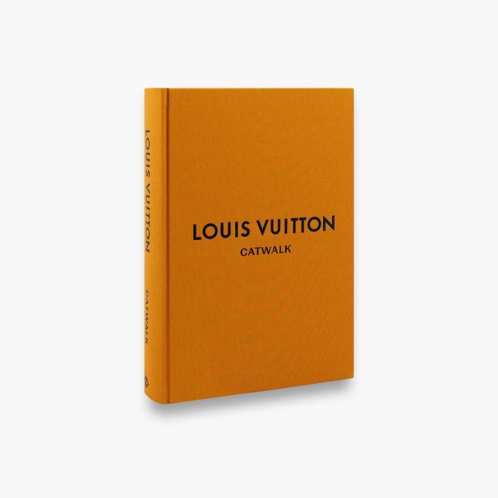Orange Louis Vuitton Logo - Louis Vuitton Catwalk