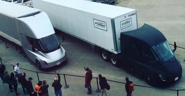 Uber Semi Truck Logo - Tesla's Semi makes first delivery; Waymo, Uber expand driverless ...