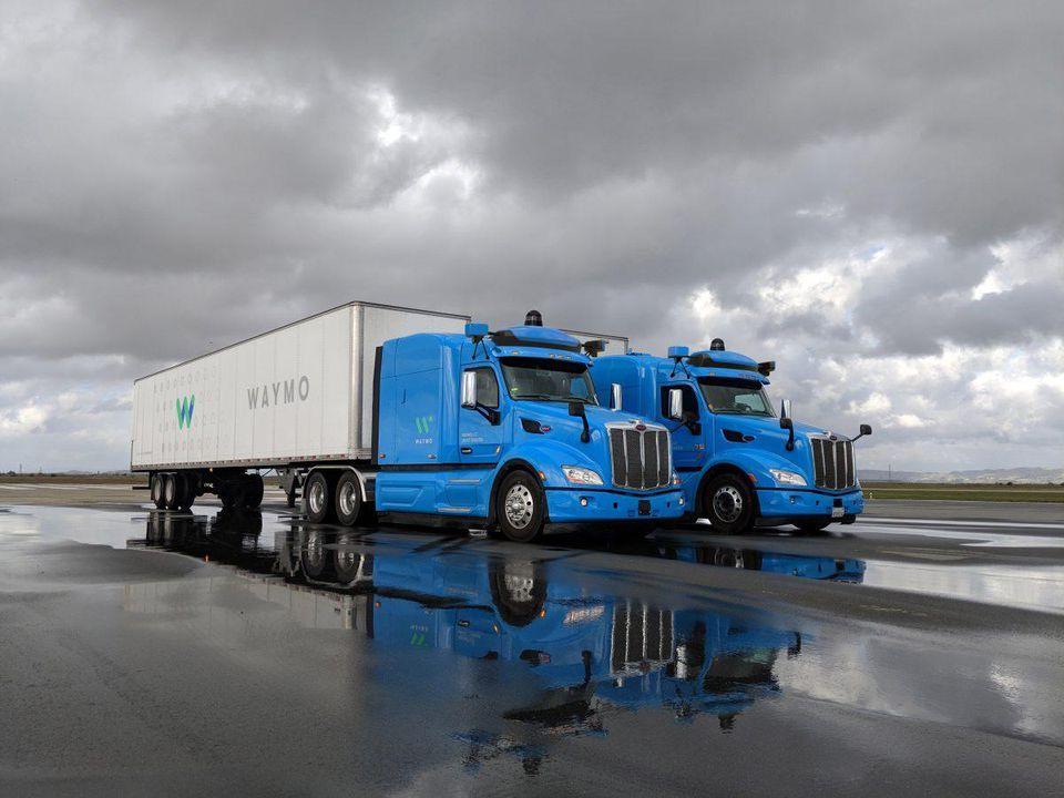 Uber Semi Truck Logo - Futuristic Big Rigs Hit The Road As Waymo, Tesla, Uber Test Next Gen