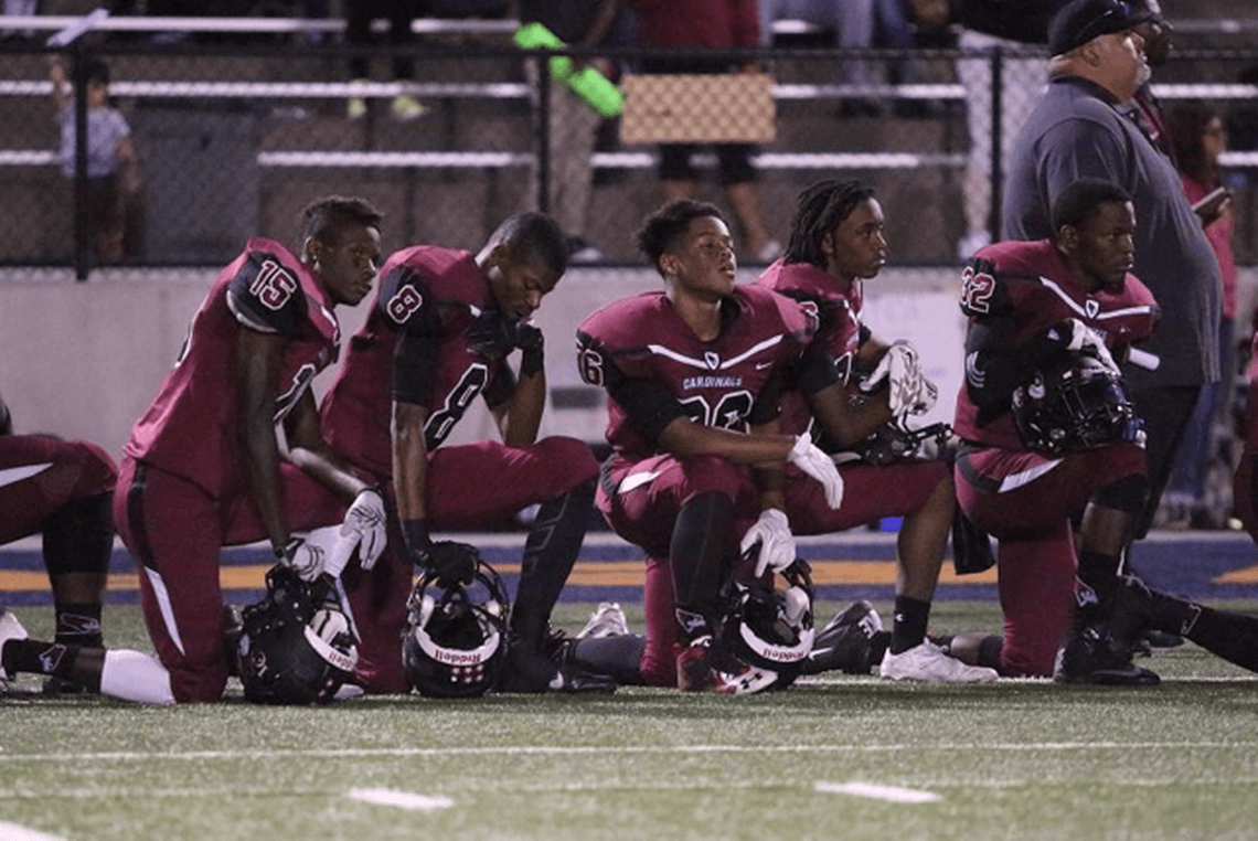 Laguna Creek High School Logo - Echoing Kaepernick, Laguna Creek High football players kneel before