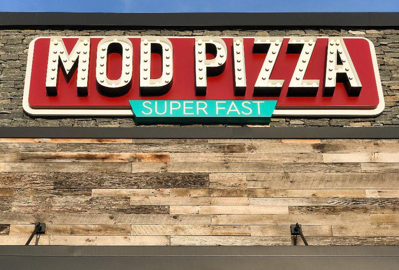 Mod Pizza Logo - MOD Pizza, America's Fastest-Growing Restaurant, Supports People In ...