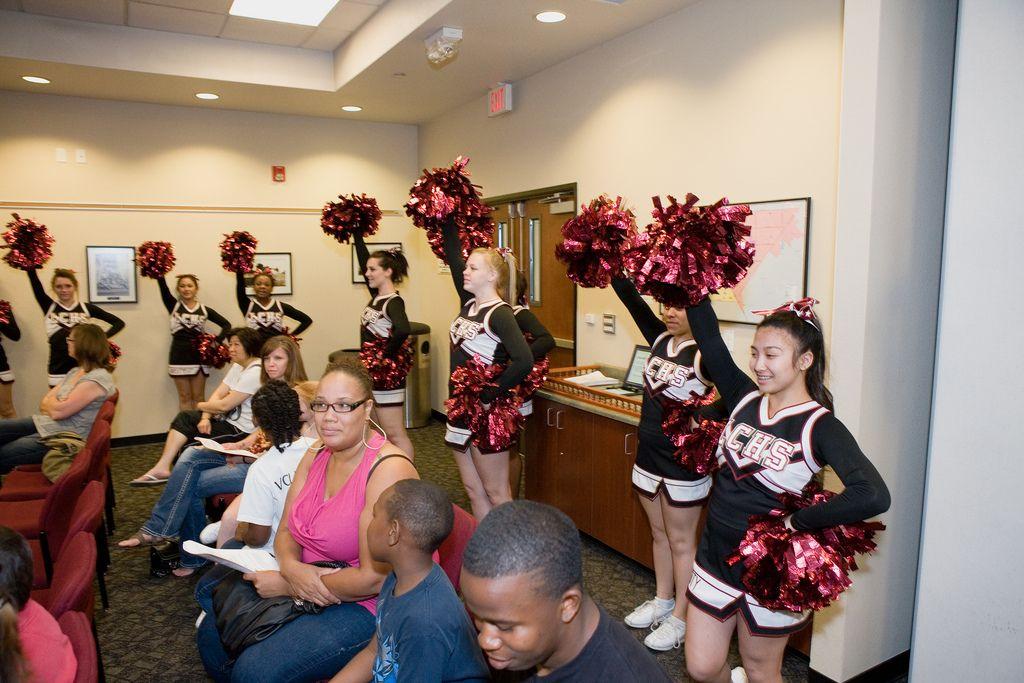 Laguna Creek High School Logo - Laguna Creek High School Cheerleaders | City of Elk Grove | Flickr