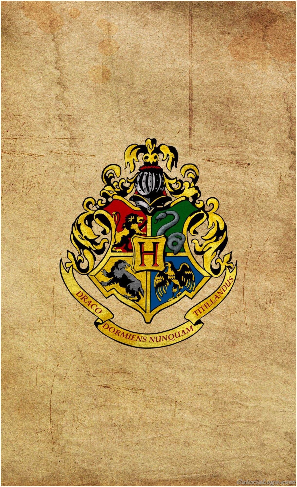 Hogwarts Logo - Hogwarts Logo Wallpaper