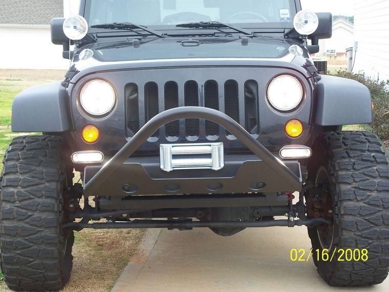 Jeep JK Grill Logo - How To: Remove JEEP emblem from the grill?-Forum.com top