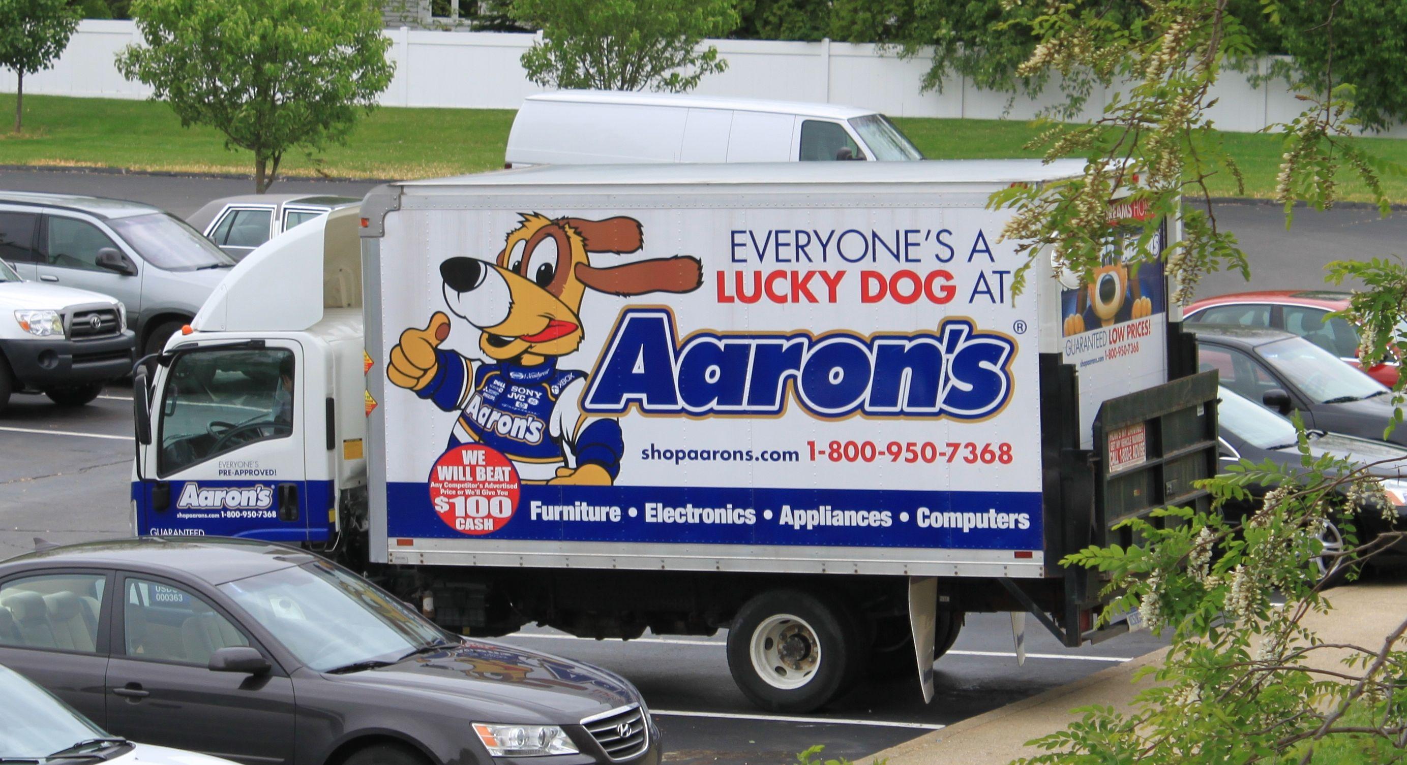 Aaron's Dog Logo - File:Aaron's delivery truck.JPG - Wikimedia Commons