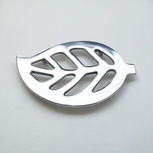 Aluminum Leaf Logo - VIT345 Best Quality Aluminum Leaf Trivet at Rs 300 /piece