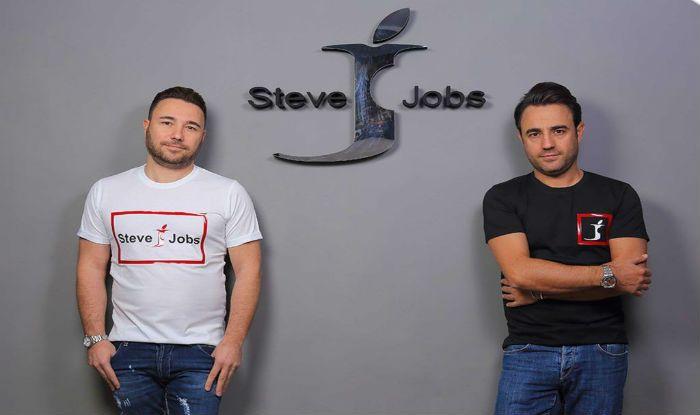 Italian Clothing Company Logo - Steve Jobs Now the Name of an Italian Clothing and Accessories