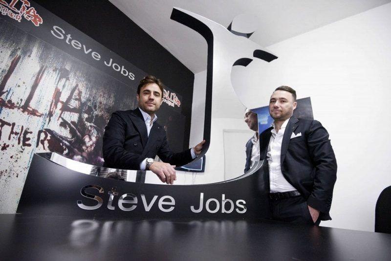 Italian Clothing Company Logo - Italian Clothing Company Wins the Right to Use Steve Jobs' Name ...