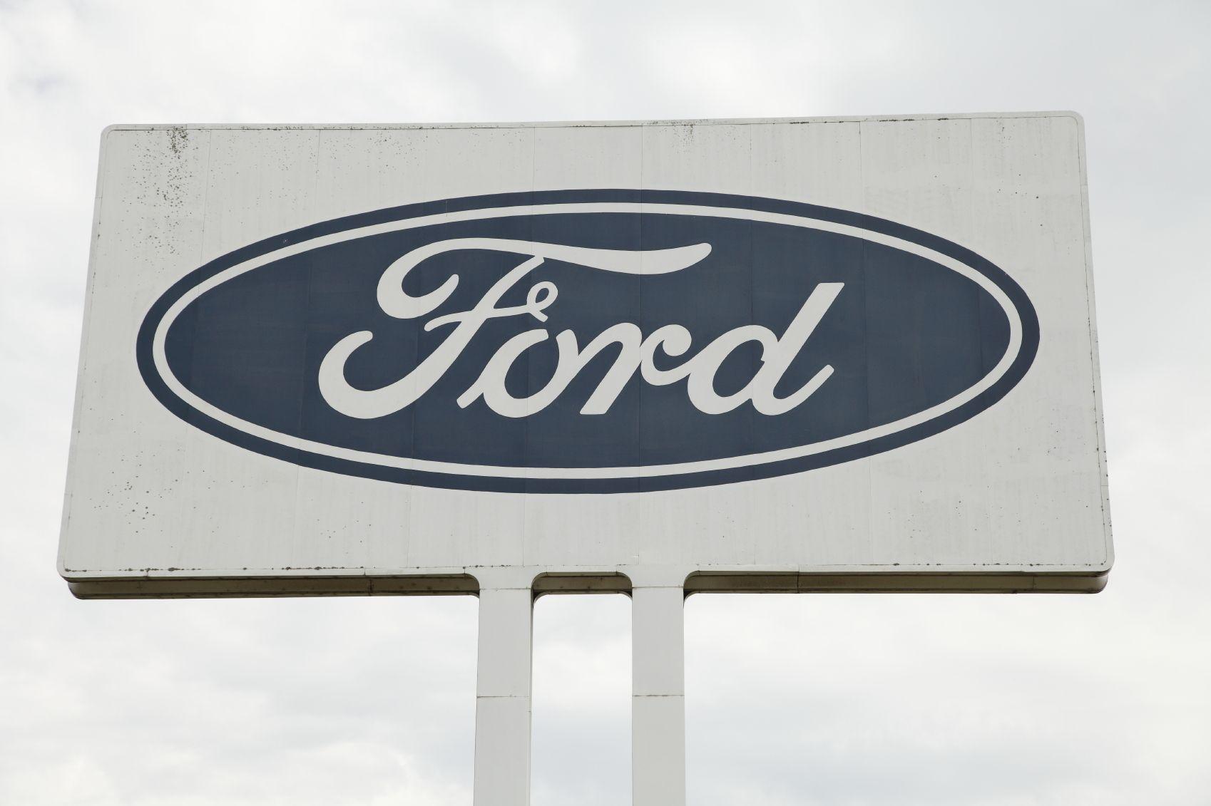Ford Automotive Logo - Ford restructures design process to focus on customer experience ...