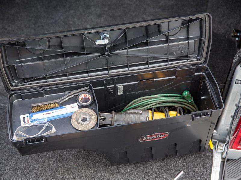 Undercover Swing Case Logo - UnderCover Swing Case Truck Bed Toolbox | Tonneau Covers World