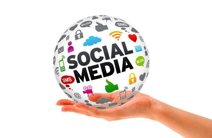 Social Media Globe Logo - How ag industry can use social media to reach consumers | WATTAgNet