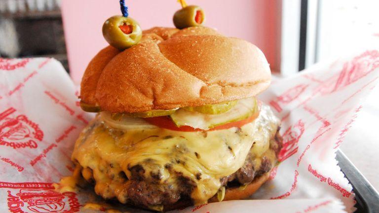 Cheeburger Cheeburger Logo - Cheeburger Cheeburger closes last Long Island location, in ...