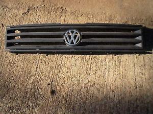 Broken VW Logo - VW FOX 1987-90 FRONT CENTER GRILL WITH VW EMBLEM 3078536519 | eBay