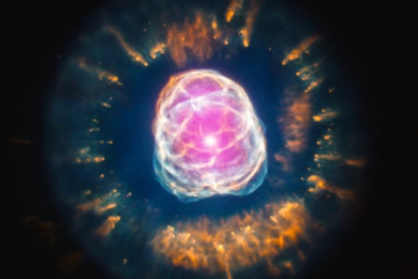 Brilliant NASA Logo - Death Of A Star Captured In Brilliant Image By NASA [PHOTO]