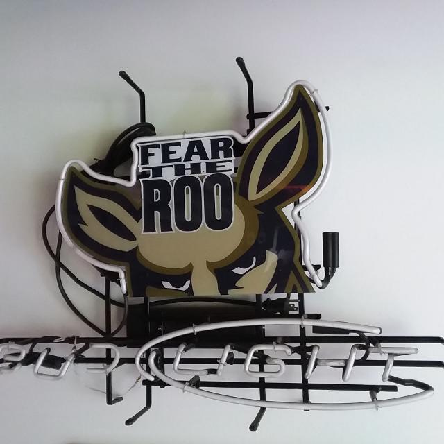 Fear the Roo Logo - Best Super Rare Fear The Roo Bud Light Neon Light, University Of