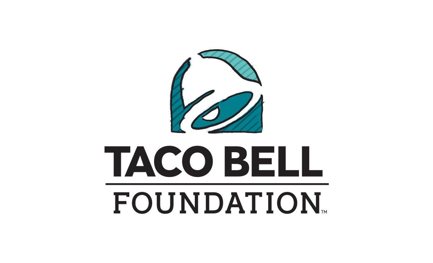 Taco Bell Live Mas Logo - Big Month For Taco Bell Foundation's Live Más Scholarship