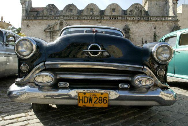 Classic American Car Logo - Cuba Is An Amazing Time Capsule Of Classic American Cars