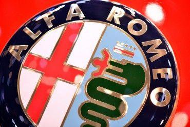 Cross and Snake Car Logo - Logo Alfa Romeo. f1