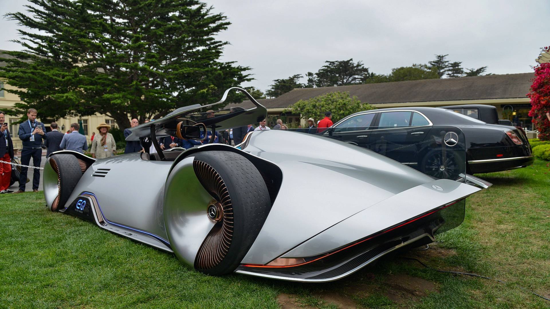 Silver Arrow Car Logo - Mercedes EQ Silver Arrow Concept Gives Classic Racer Modern Twist