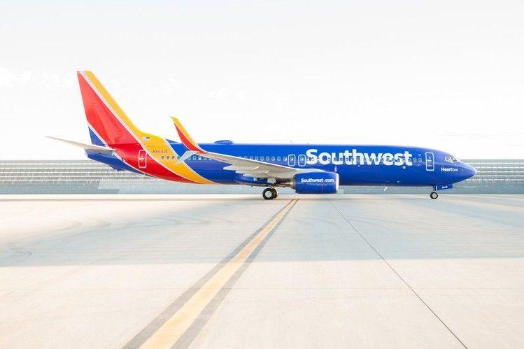 Red and Blue Airplane Logo - Southwest Airlines Unveils New Look Echoing Traditional Image