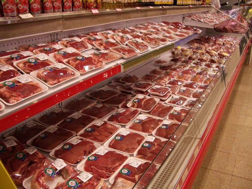 Red and White Supermarket Logo - Volume sales drop for both red and white meat | Meat Management magazine
