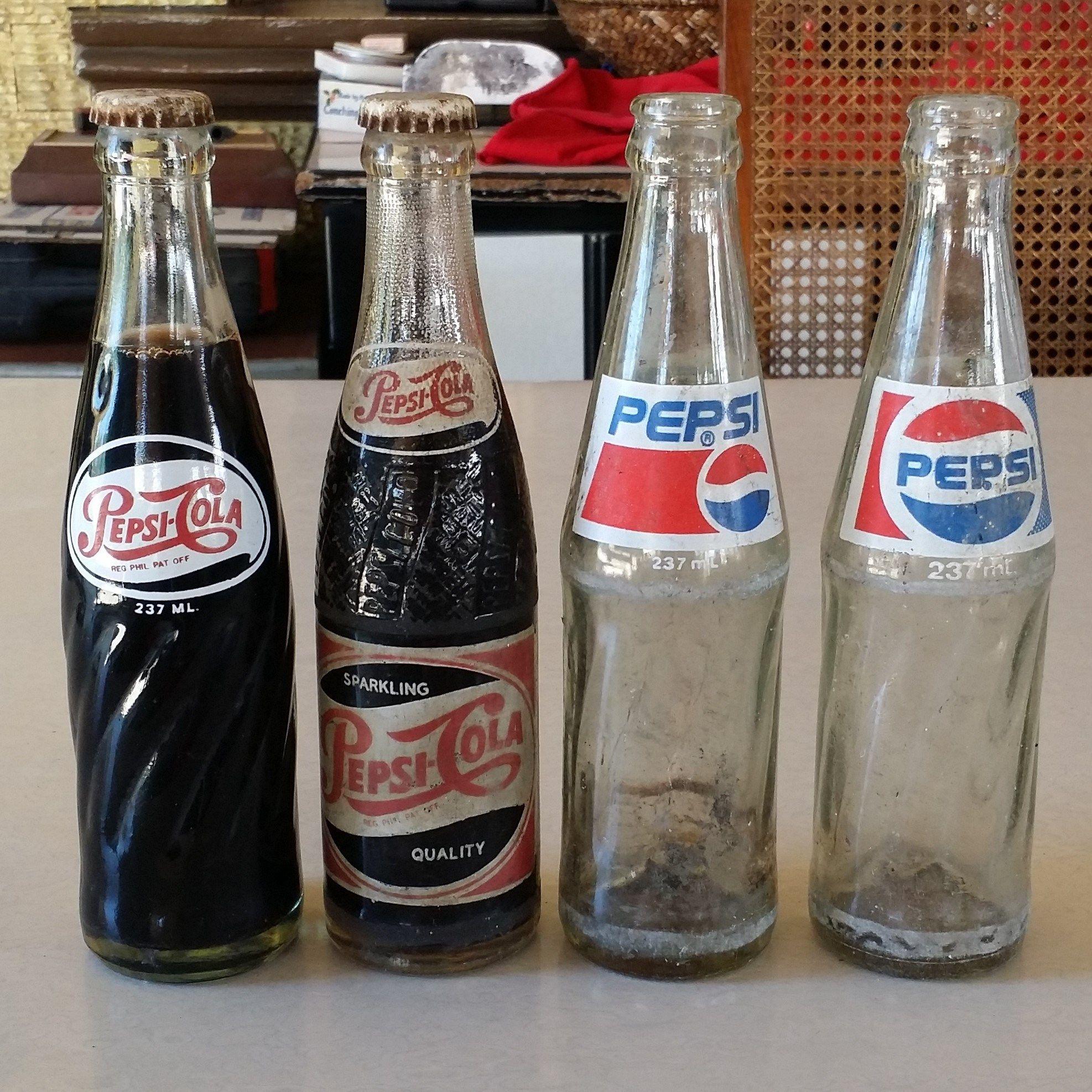 Пепси колы в ссср. Пепси кола 1898. Пепси кола первая бутылка. «Пепси-кола», «Кока-кола», СССР. Пепси старый 1898.