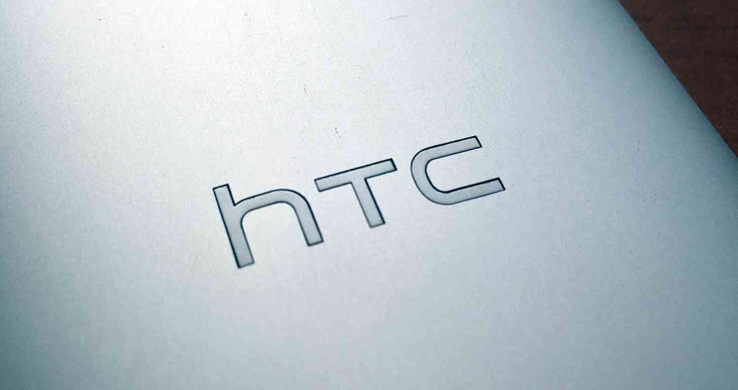 Old Motorola Logo - HTC and Motorola say they don't slow down phones with old batteries