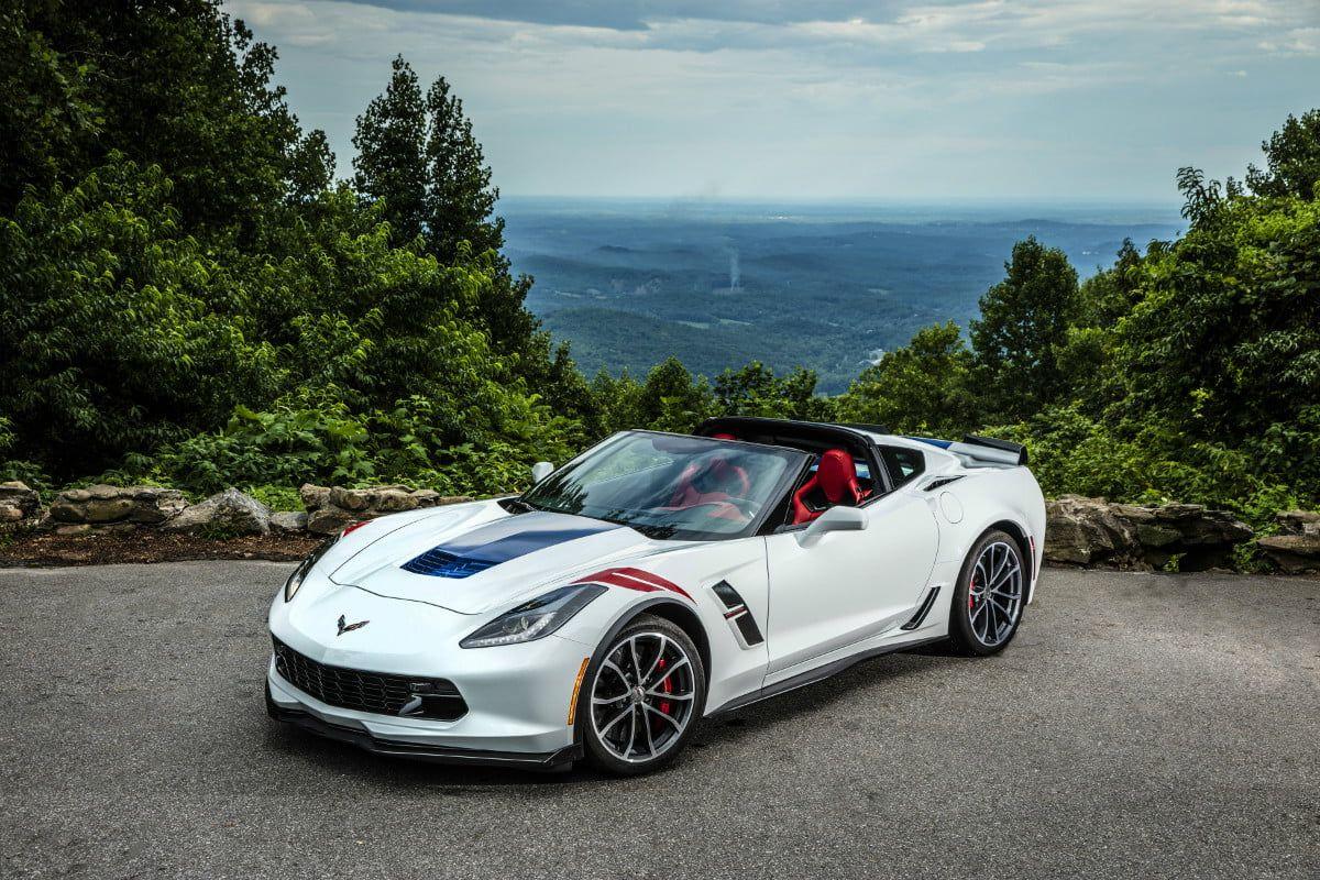 Corvette 2018 Logo - 2018 Chevrolet Corvette: Release Dates, Prices, Specs, and News ...