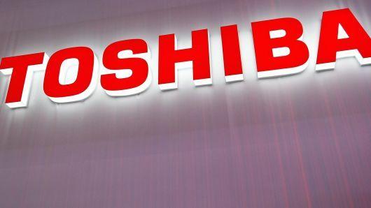Toshiba TV Logo - Toshiba posts Q1 loss after accounting scandal