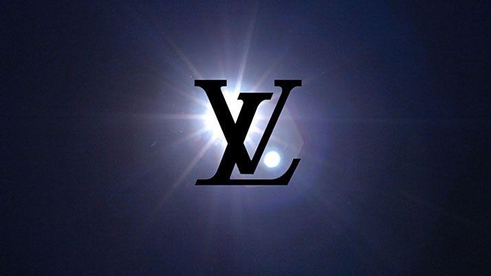 Blue Louis Vuitton Logo - Louis Vuitton : Retracing The Trunk Video By Les Courtisans | Yatzer