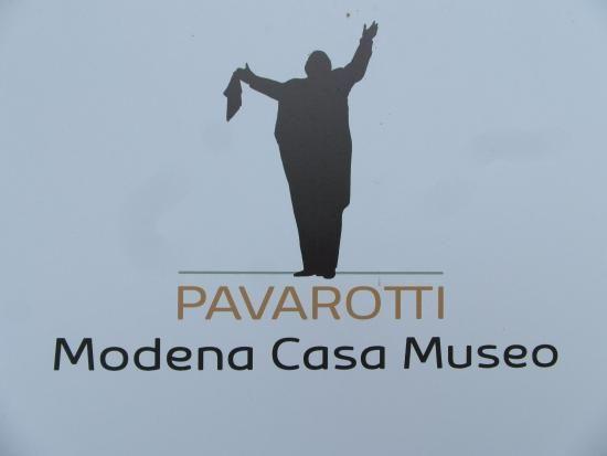 IL Logo - Il Logo - Picture of Casa Museo Luciano Pavarotti, Modena - TripAdvisor