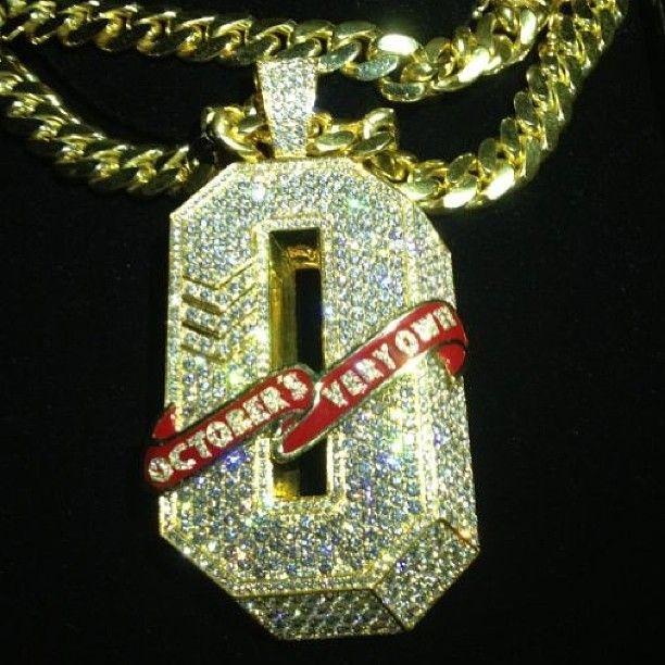 Gold OVO Drake Logo - Drake October's Very Own OVO Iced Out O Initial Pendant Splash