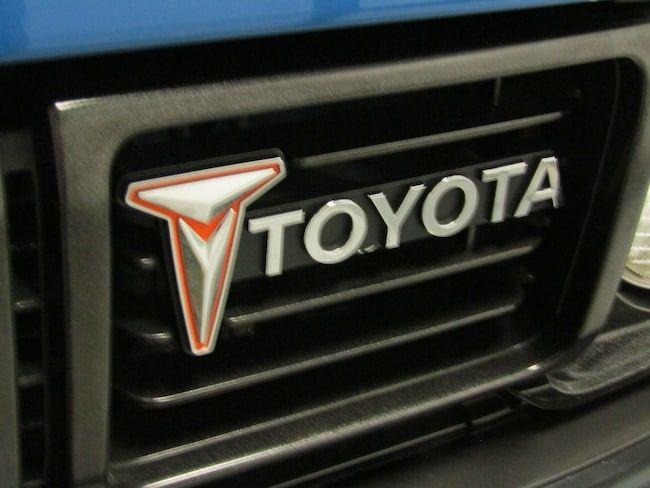 1980s Toyota Logo - Used 1980 Toyota HiLux For Sale at Duncan Imports and Classic Cars ...