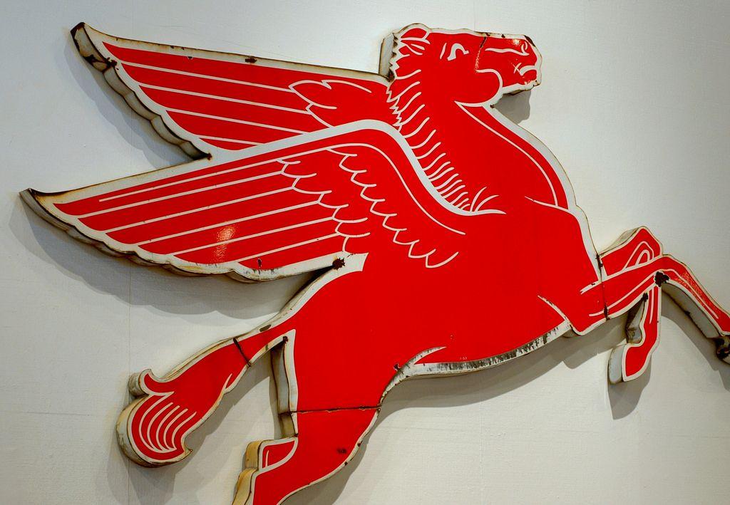 Flying Red Horse Logo - Mobil Pegasus Flying Red Horse Sign. In original condition