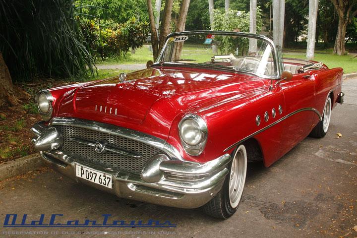 Old Red Cars Logo - Convertible cars - departure from Havana city | Old Classic American ...