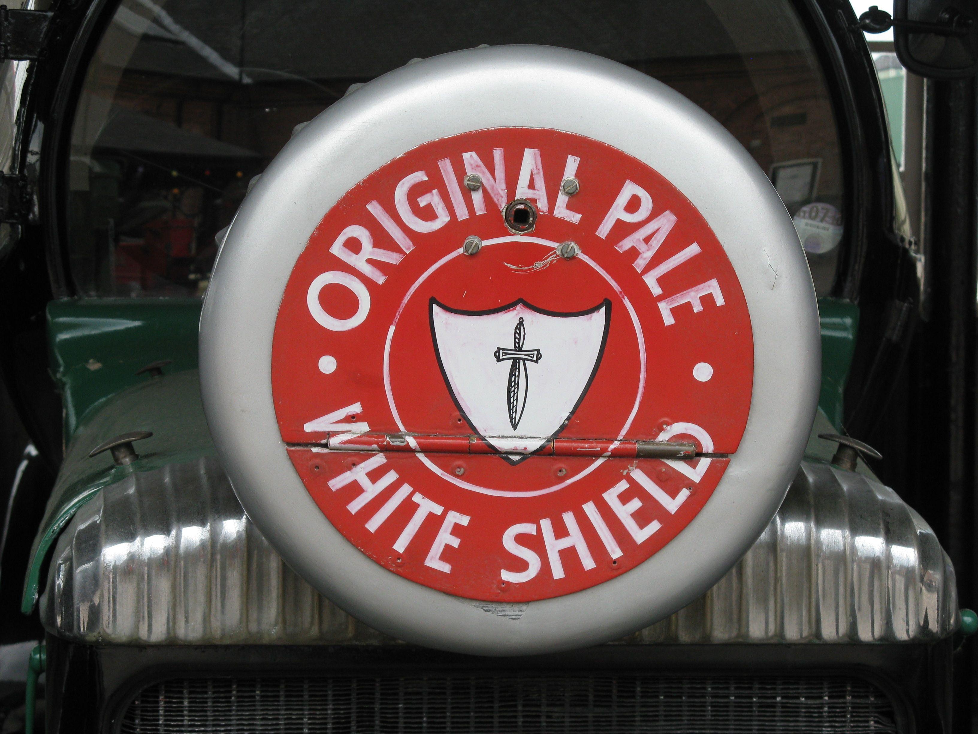 Red and White Shield Automotive Logo - File:The 'White Shield' car - geograph.org.uk - 1890000.jpg ...