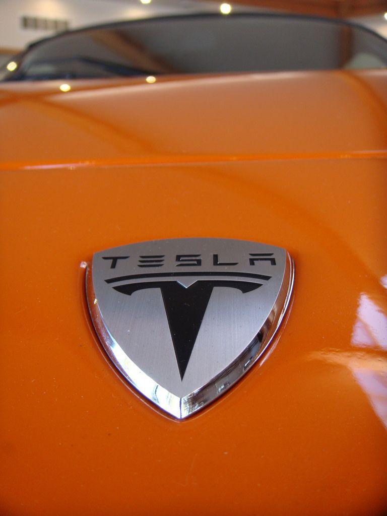 Tesla Roadster Logo - Tesla Roadster Logo | theregeneration | Flickr