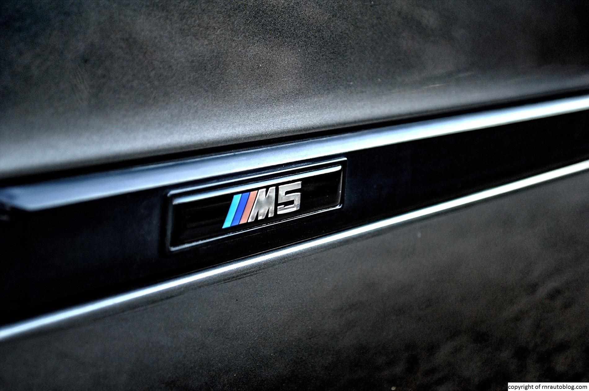 BMW M5 Logo - Bmw M5 Logo Wallpaper