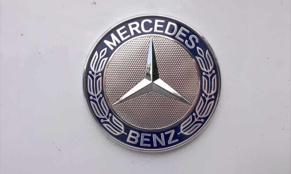2018 Mercedes Logo - Mercedes Logo Design History & Evolution of the Car Brand