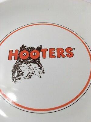 Owl Restaurant Logo - HOOTERS PLATE OWL Logo Restaurant Officially Licensed Collector ...